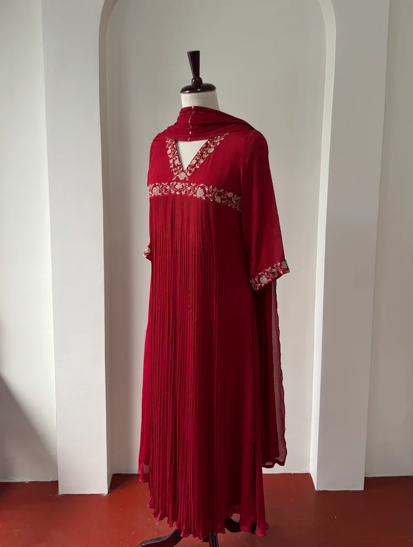 Tinsel - Crepe Georgette Kurta Set - Image 2